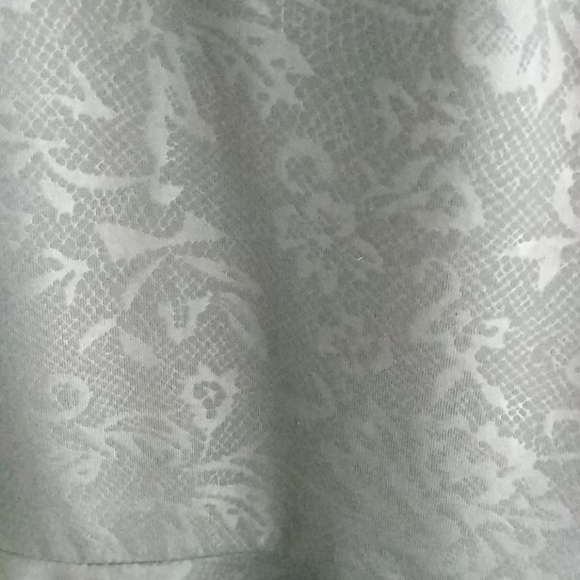 Dress - Picture 6 of 6